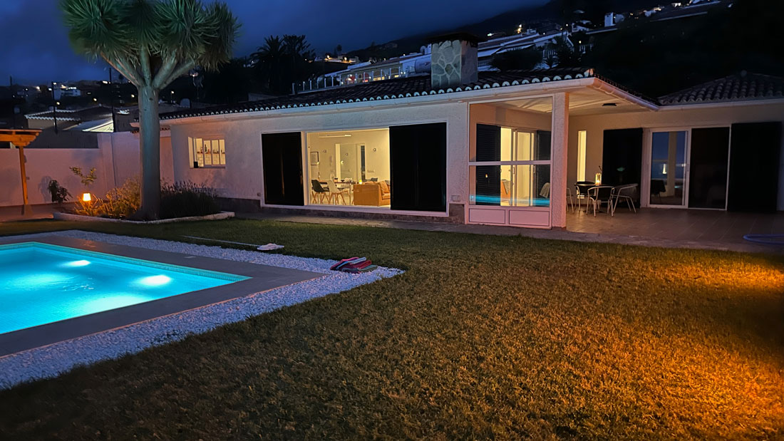 Casa Paula bei Nacht